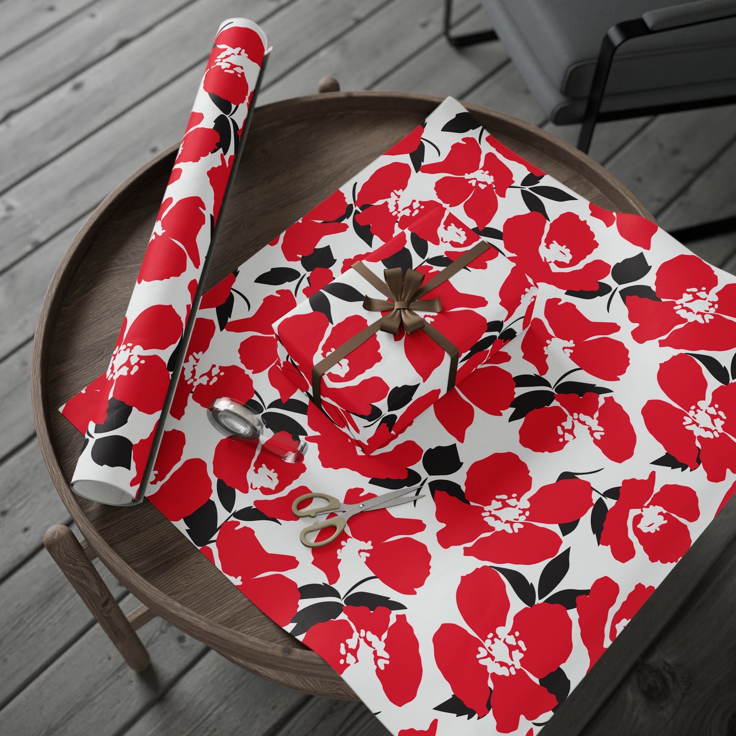Gift Wrap | Raleigh, North Carolina | Poppy