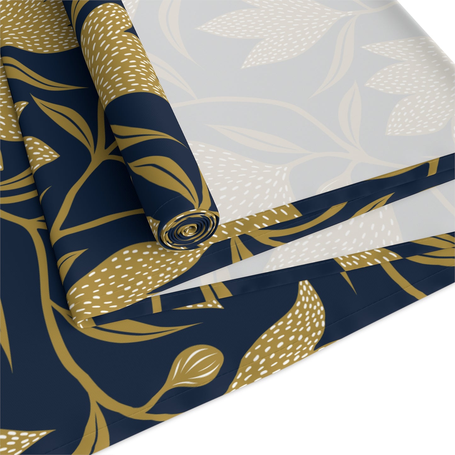 Table Runner | Notre Dame, Indiana | Magnolia