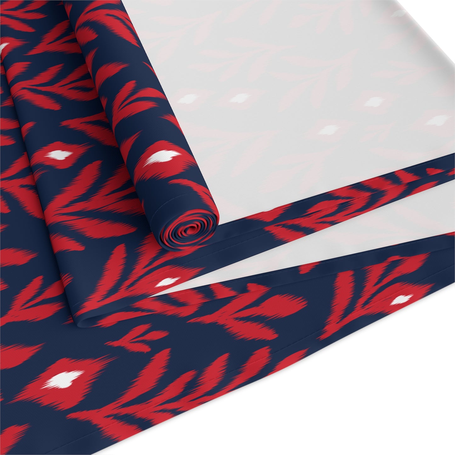 Table Runner | Oxford, Mississippi | Laurel