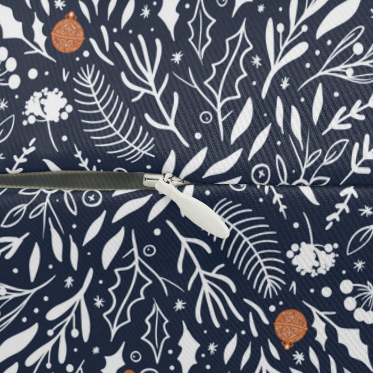 Pillow | Auburn, Alabama | Fauna