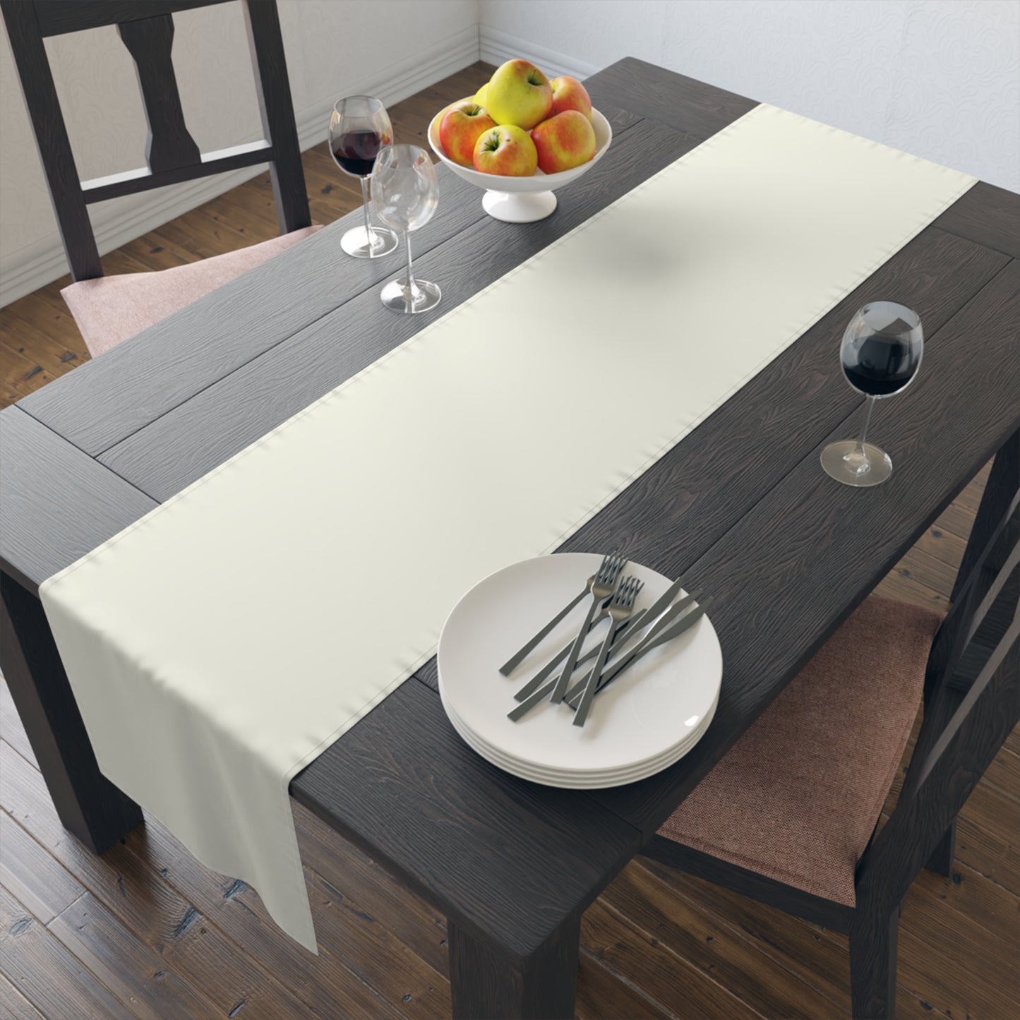Table Runner | Atlanta, Georgia | Light