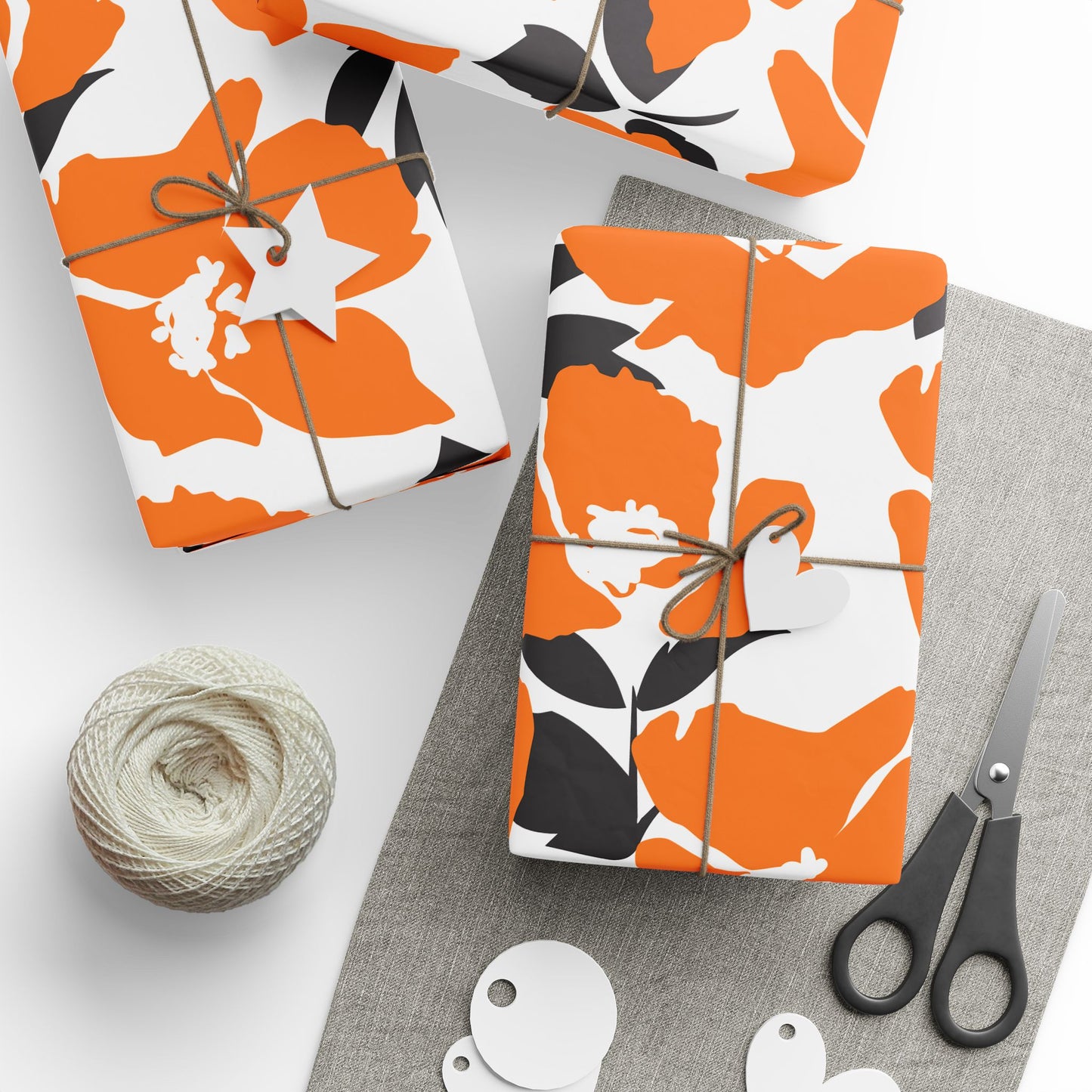 Gift Wrap | Princeton, New Jersey | Poppy