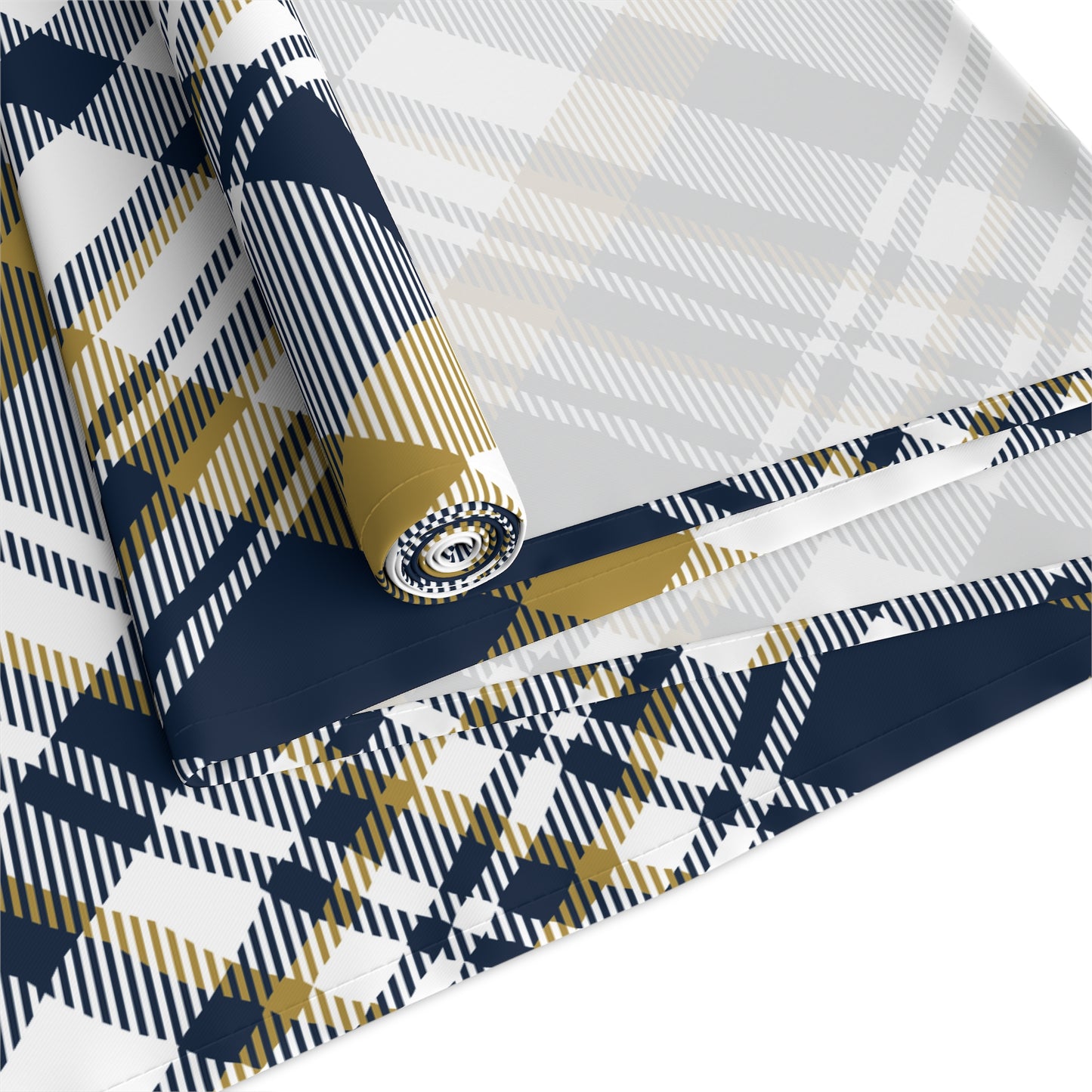 Table Runner | Notre Dame, Indiana | Tartan