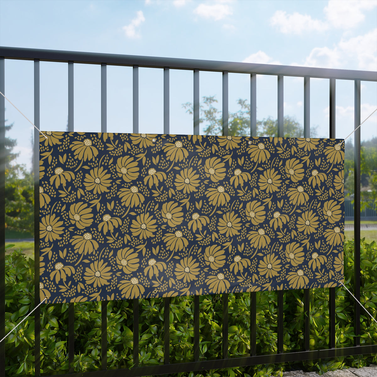 Banner | Notre Dame, Indiana | Bellis