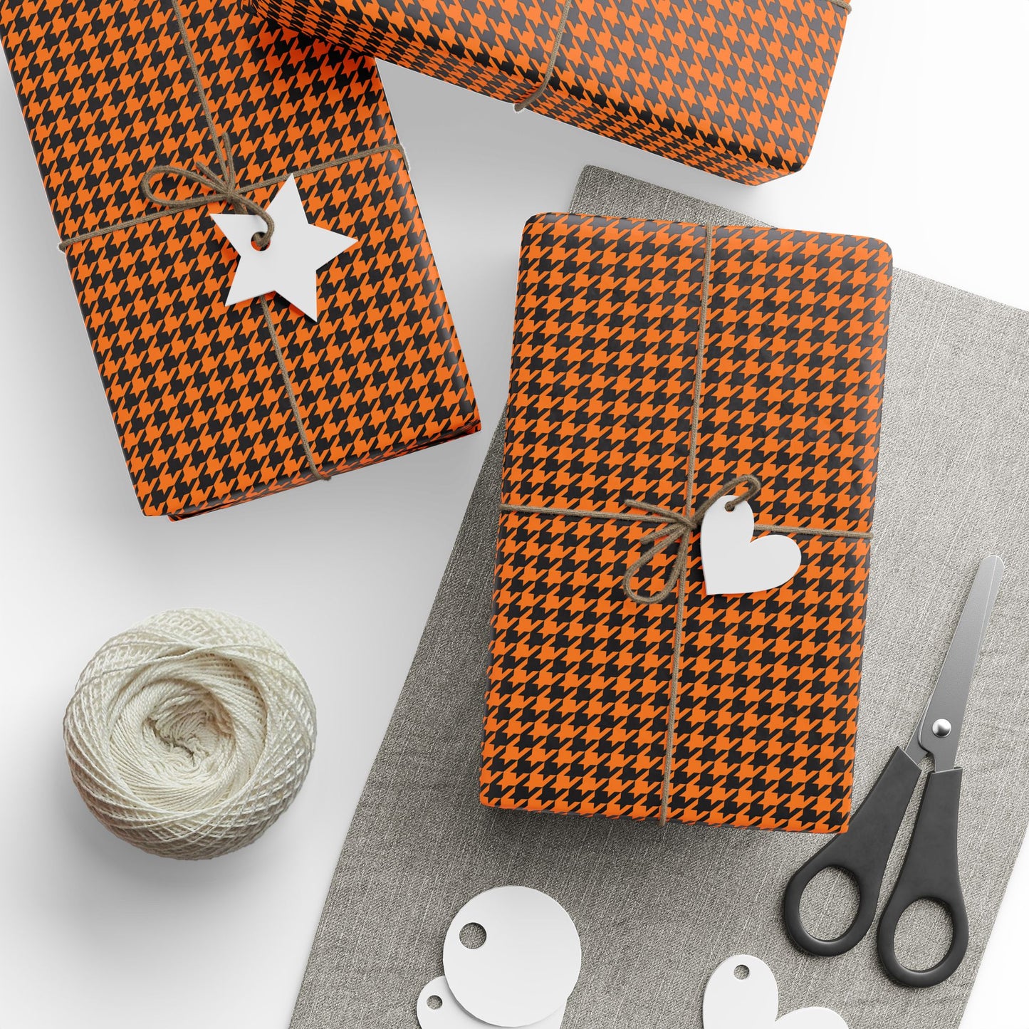 Gift Wrap | Princeton, New Jersey | Houndstooth