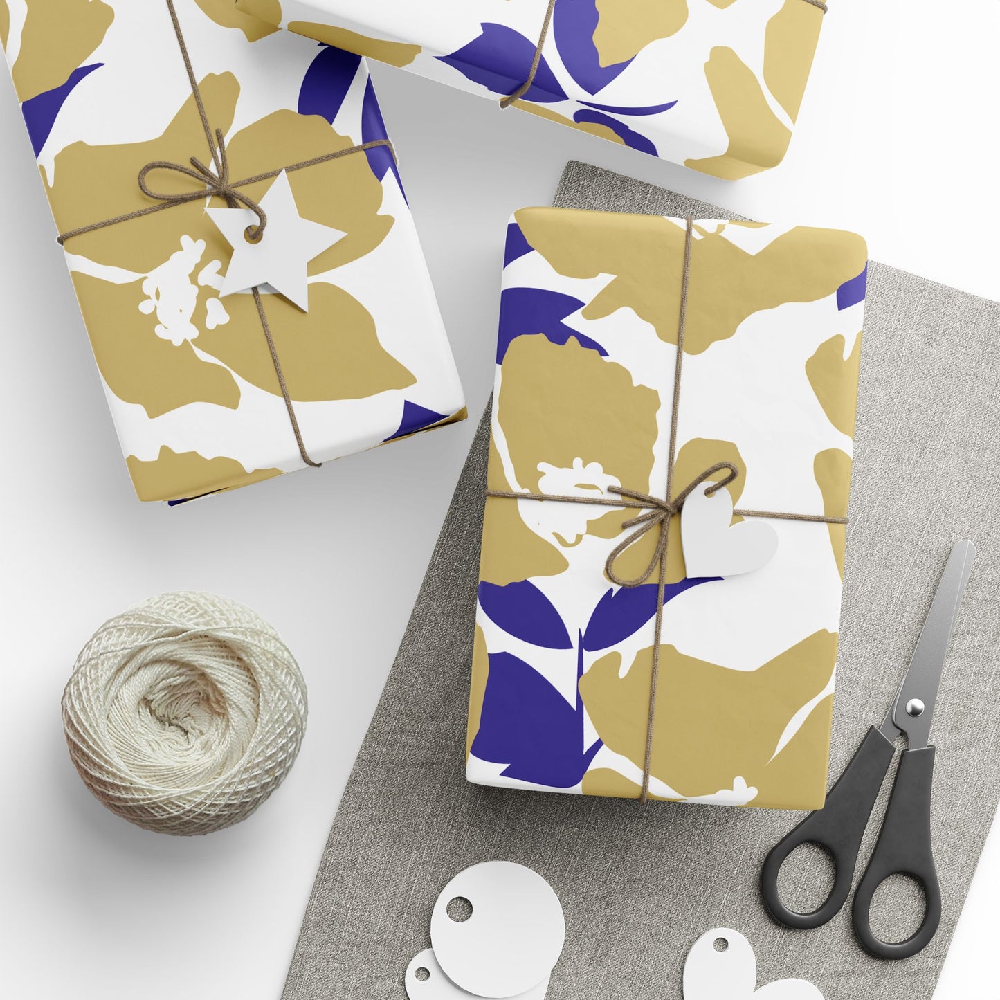 Gift Wrap | Harrisonburg, Virginia | Poppy