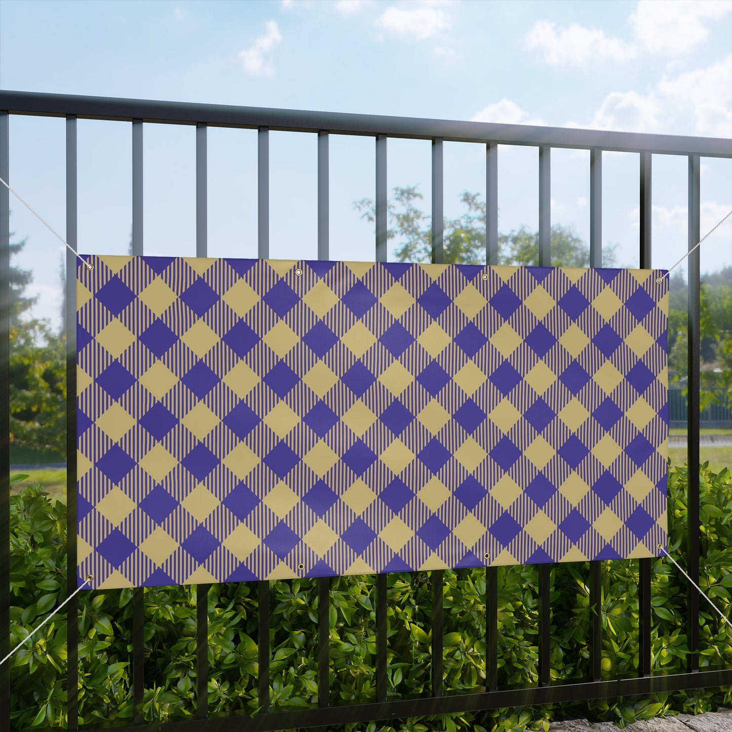 Banner | Harrisonburg, Virginia | Gingham