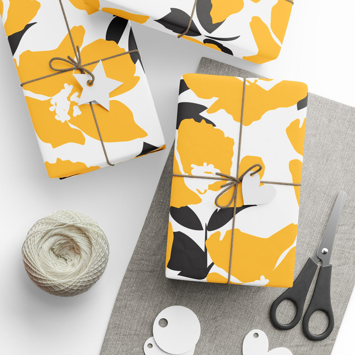 Gift Wrap | Kennesaw, Georgia | Poppy