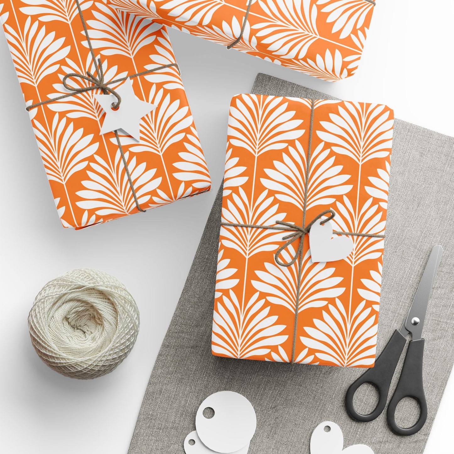 Gift Wrap | Knoxville, Tennessee | Deco