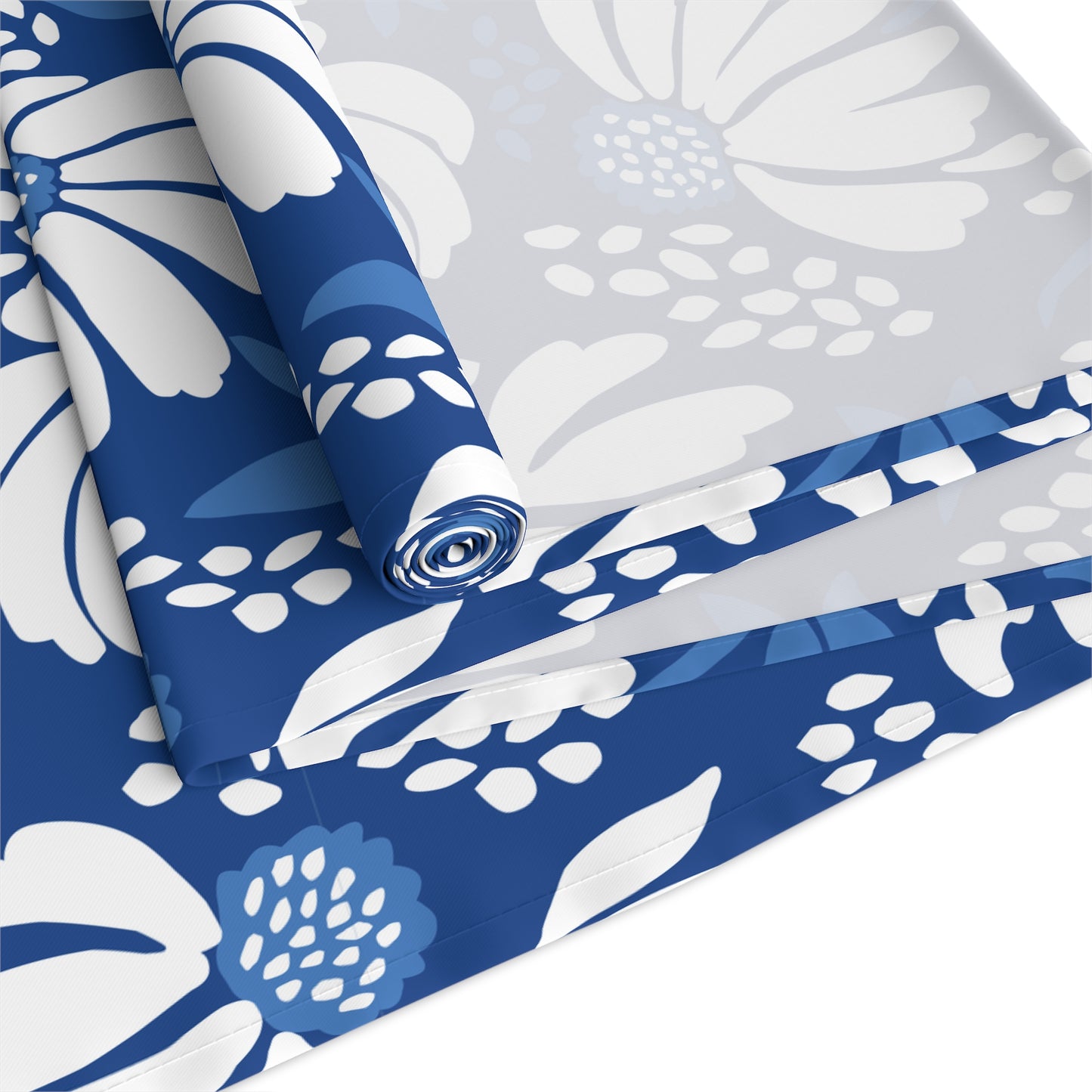 Table Runner | Lexington, Kentucky | Bellis