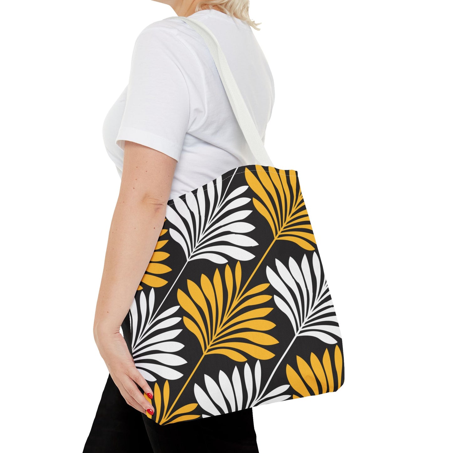 Totes | Kennesaw, Georgia | Deco