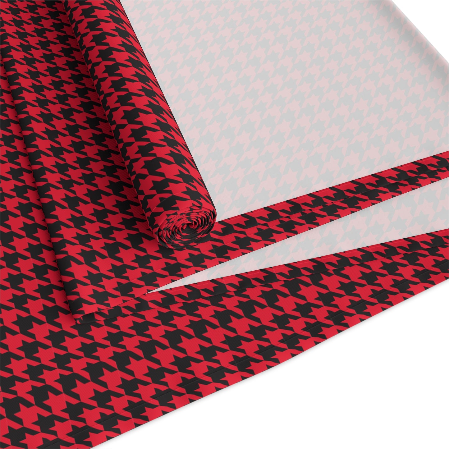 Table Runner | Raleigh, North Carolina | Houndstooth