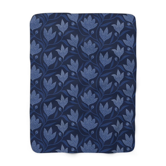 Sherpa Blanket | Navy & White | Magnolia