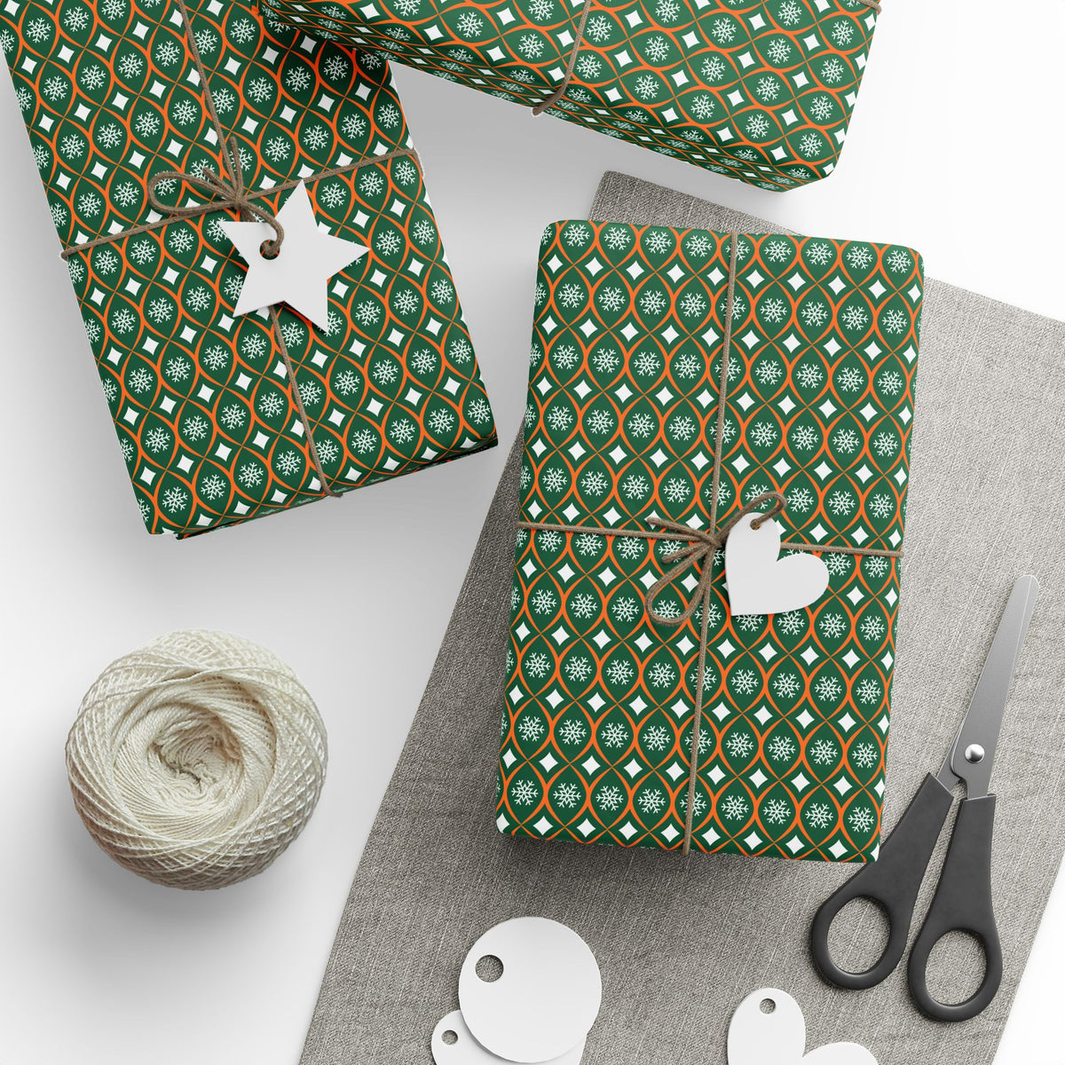 Gift Wrap | Miami, Florida | Snow