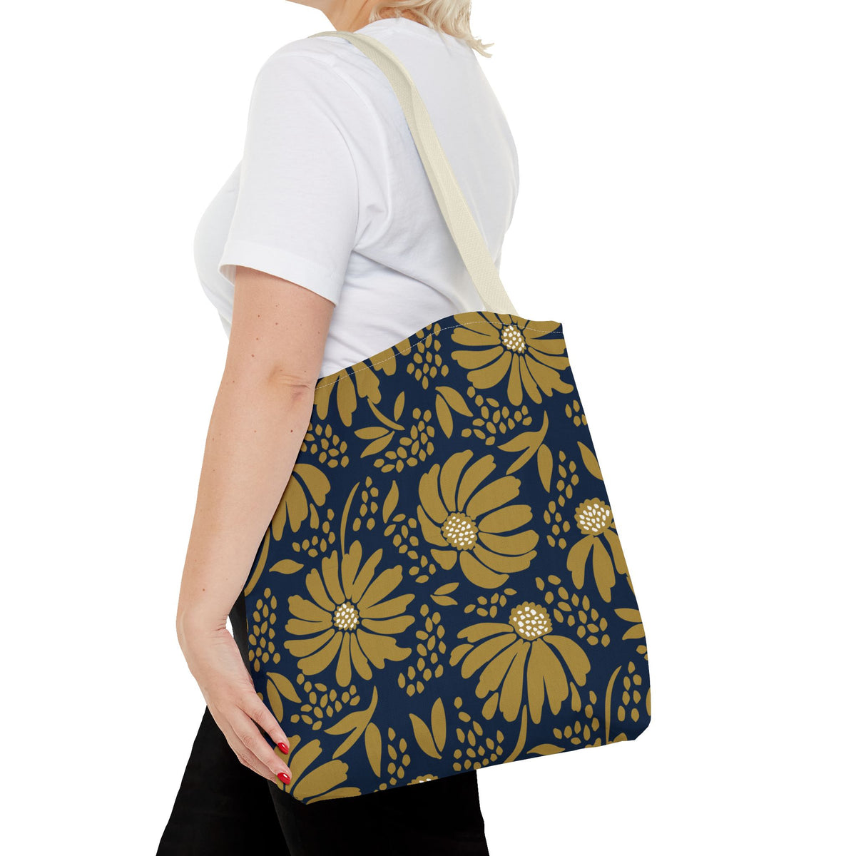 Totes | Notre Dame, Indiana | Bellis