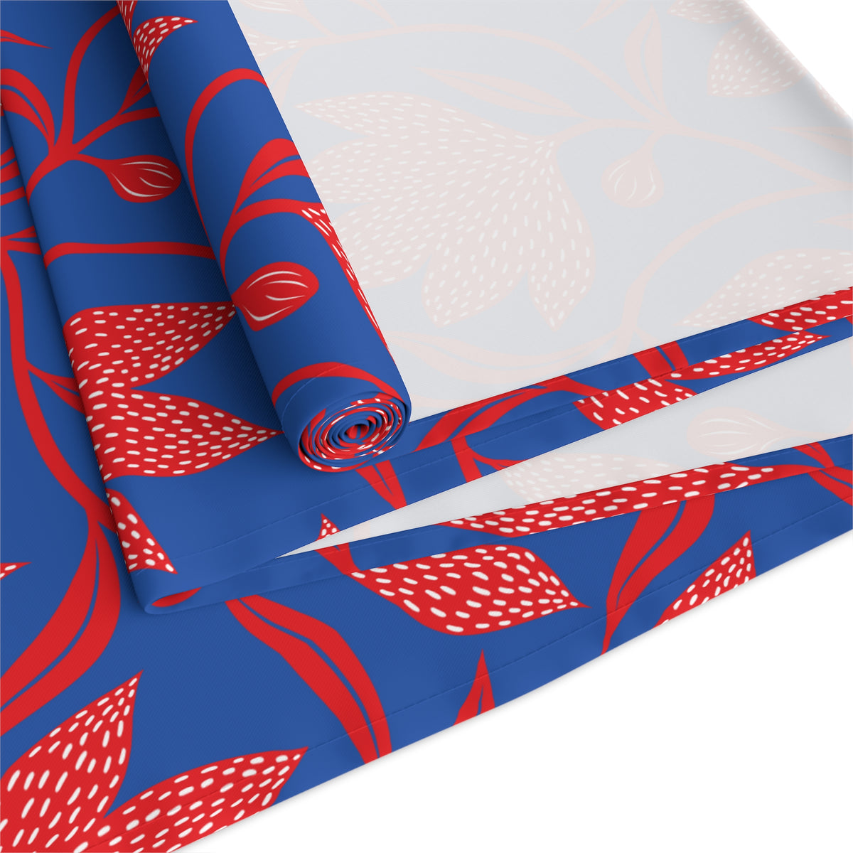 Table Runner | Lawrence, Kansas | Magnolia