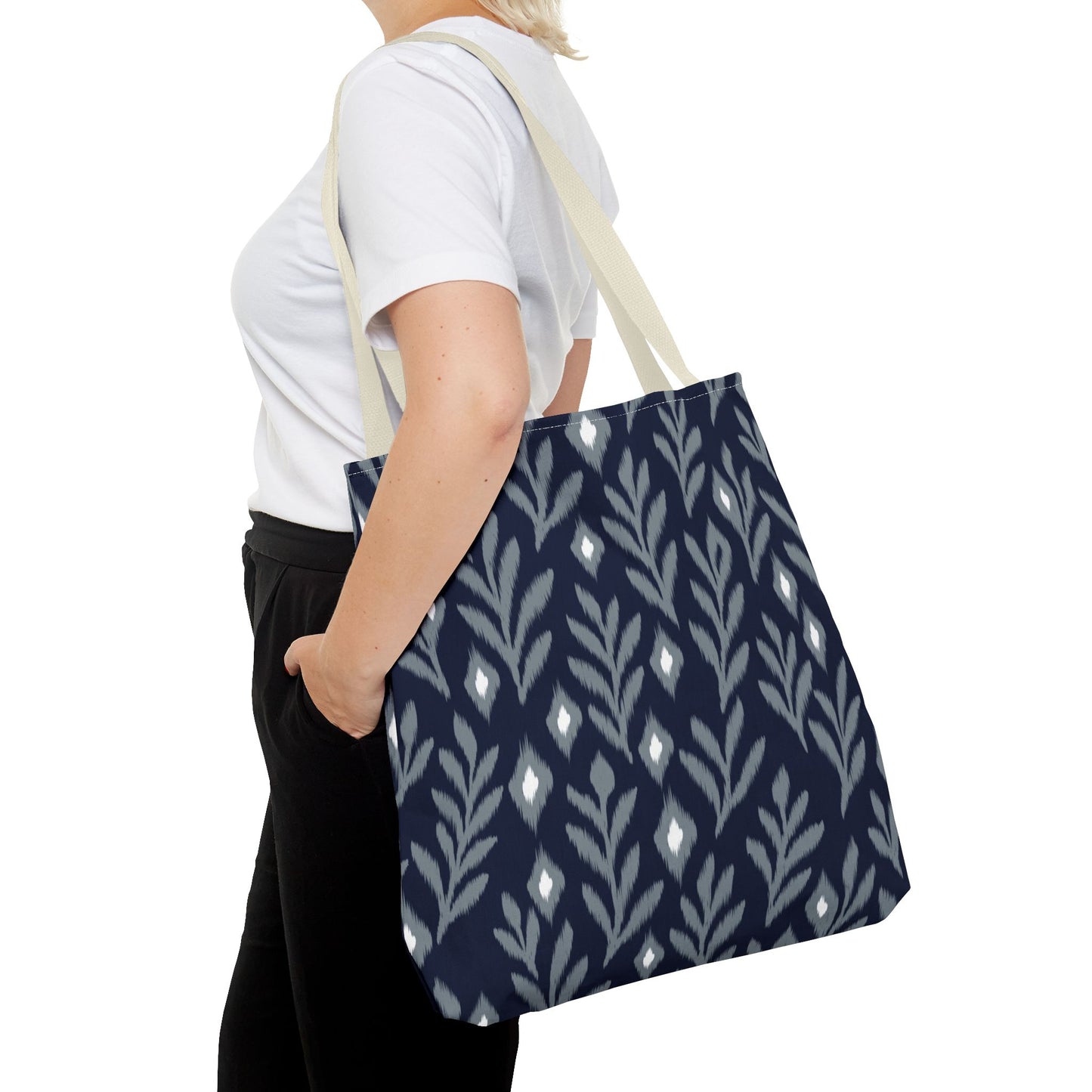 Totes | Storrs, Connecticut | Laurel
