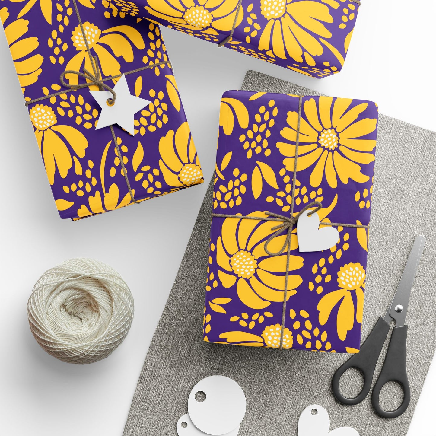 Gift Wrap | Baton Rouge, Louisiana | Bellis
