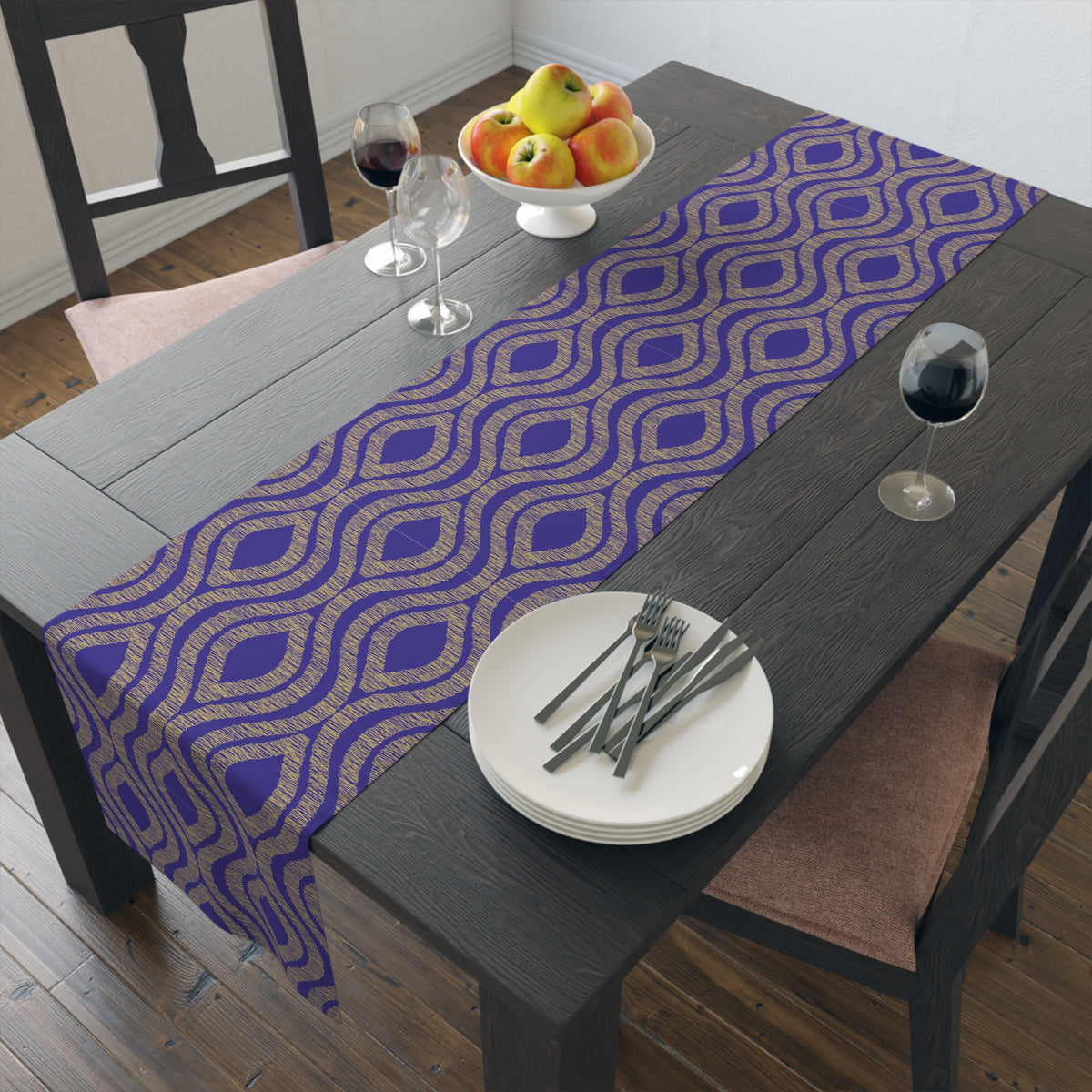 Table Runner | Harrisonburg, Virginia | Ogee