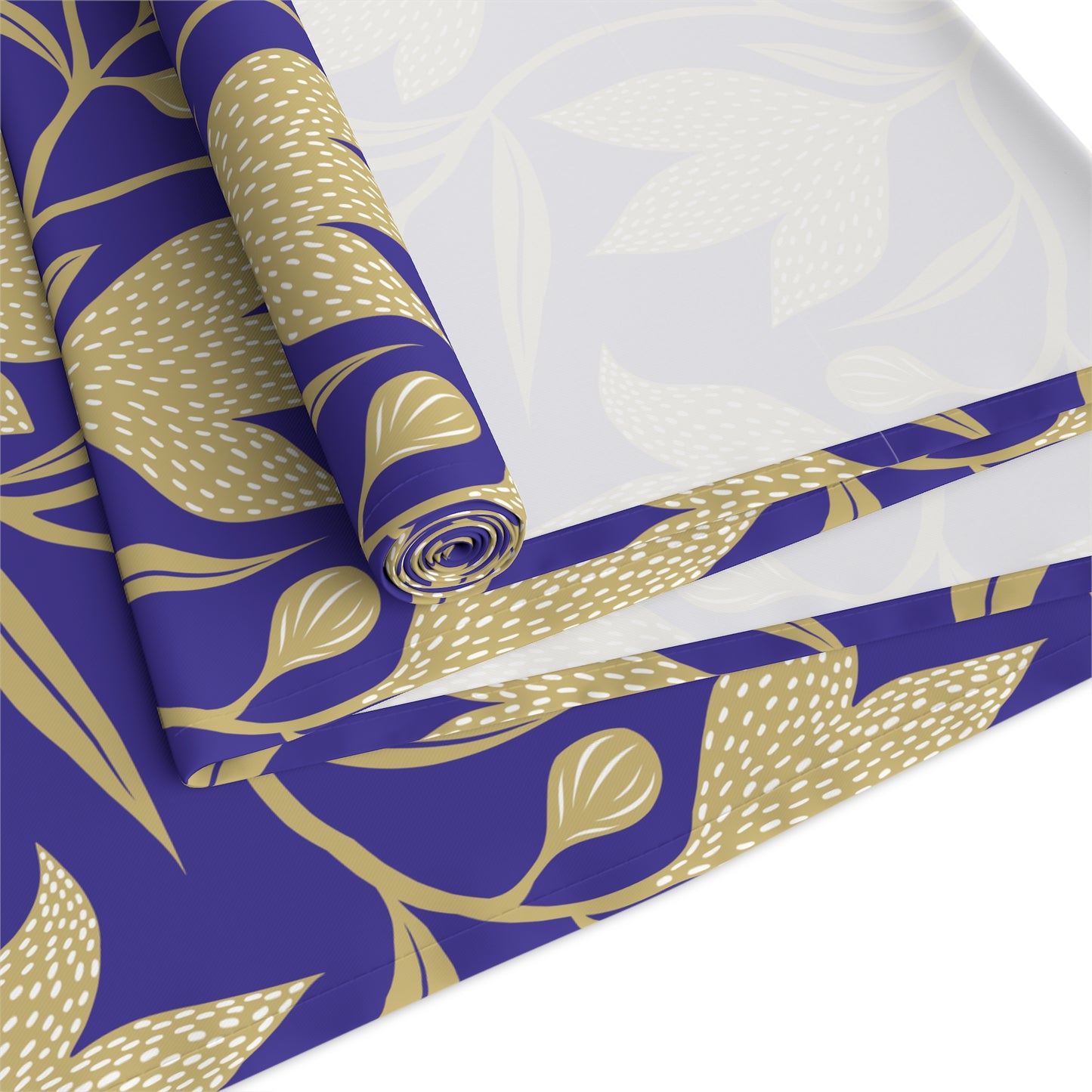 Table Runner | Harrisonburg, Virginia | Magnolia