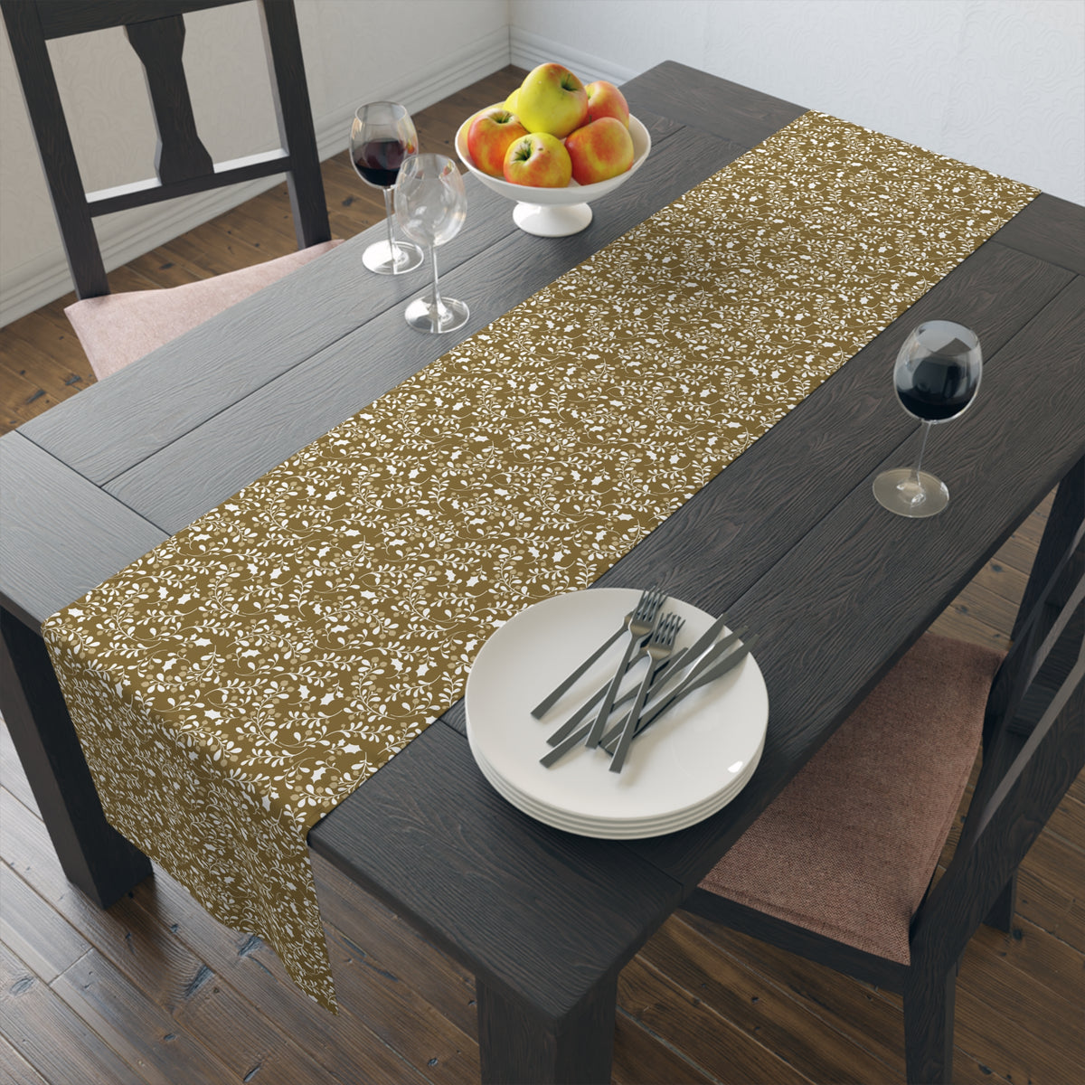 Table Runner | Winston Salem, North Carolina | Holly