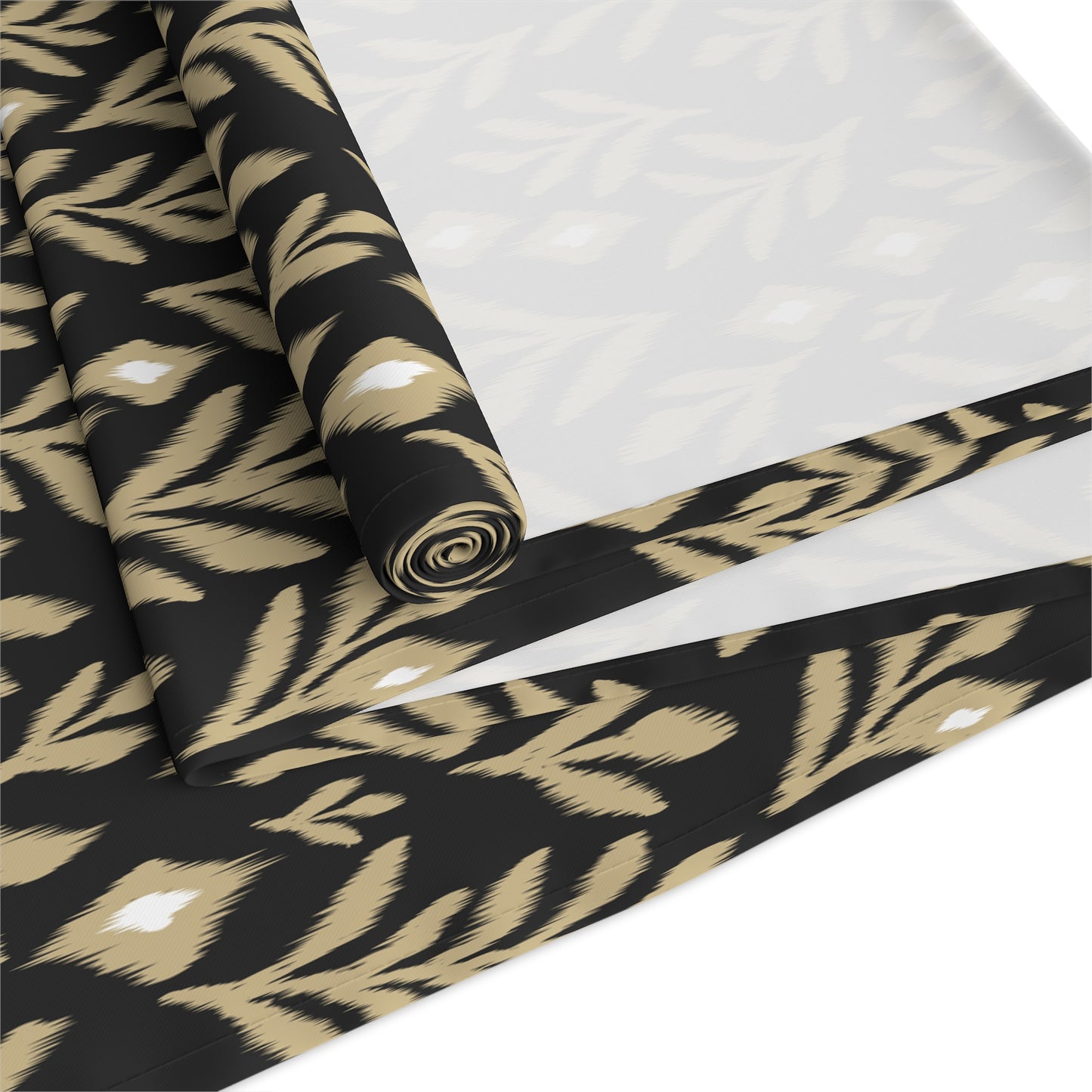 Table Runner | Winston Salem, North Carolina | Laurel