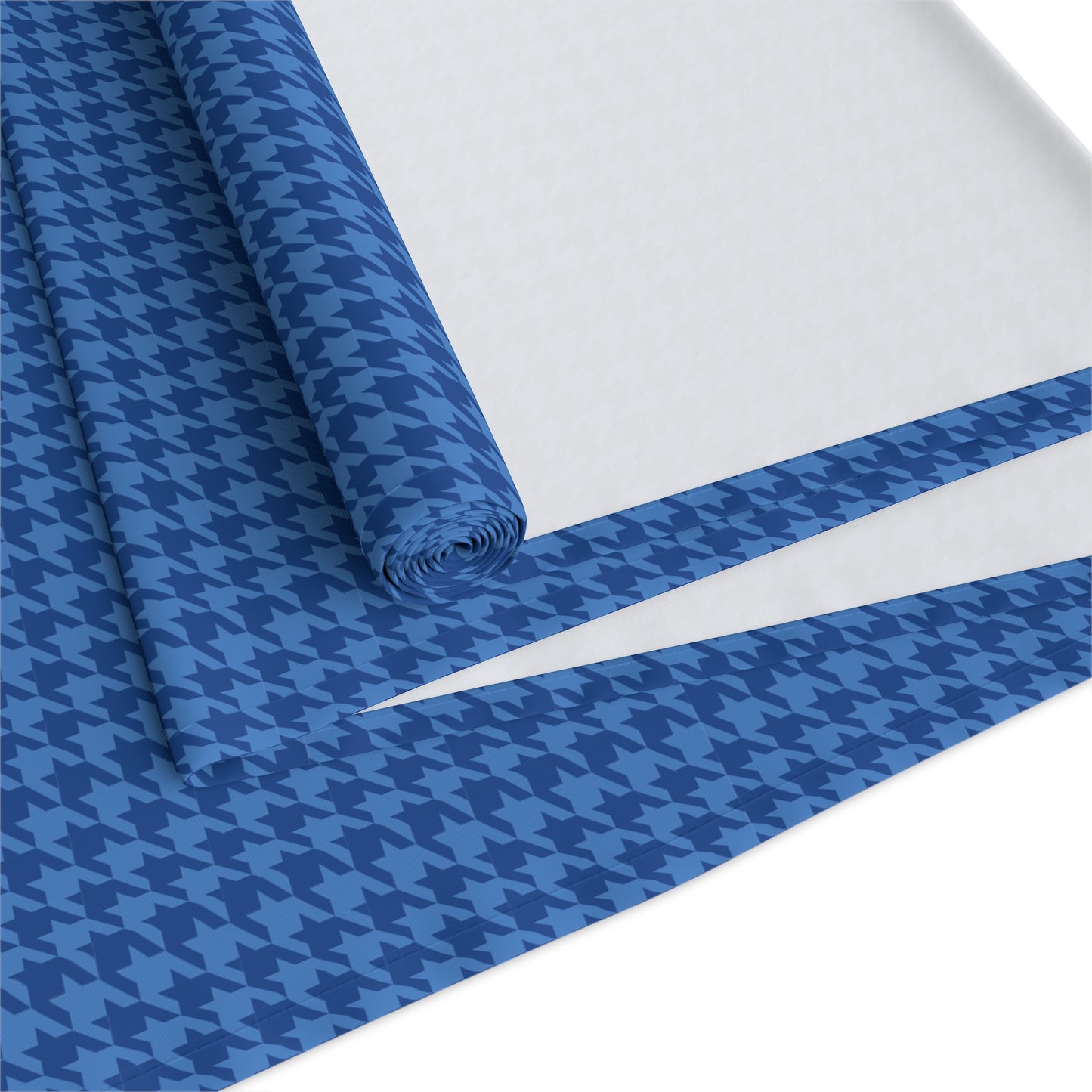 Table Runner | Lexington, Kentucky | Houndstooth