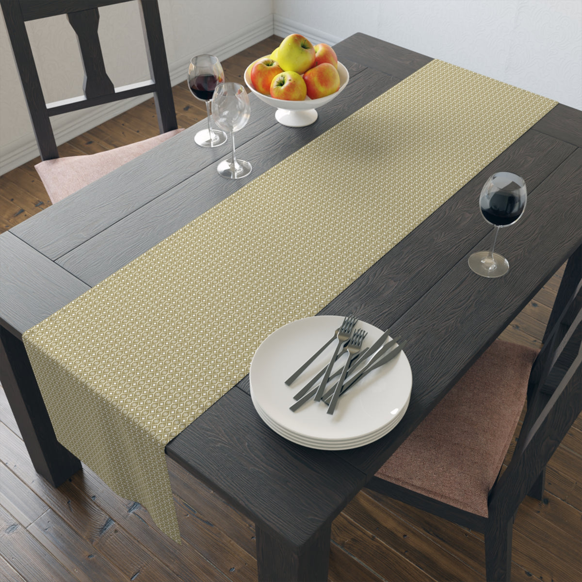 Table Runner | Atlanta, Georgia | Snow