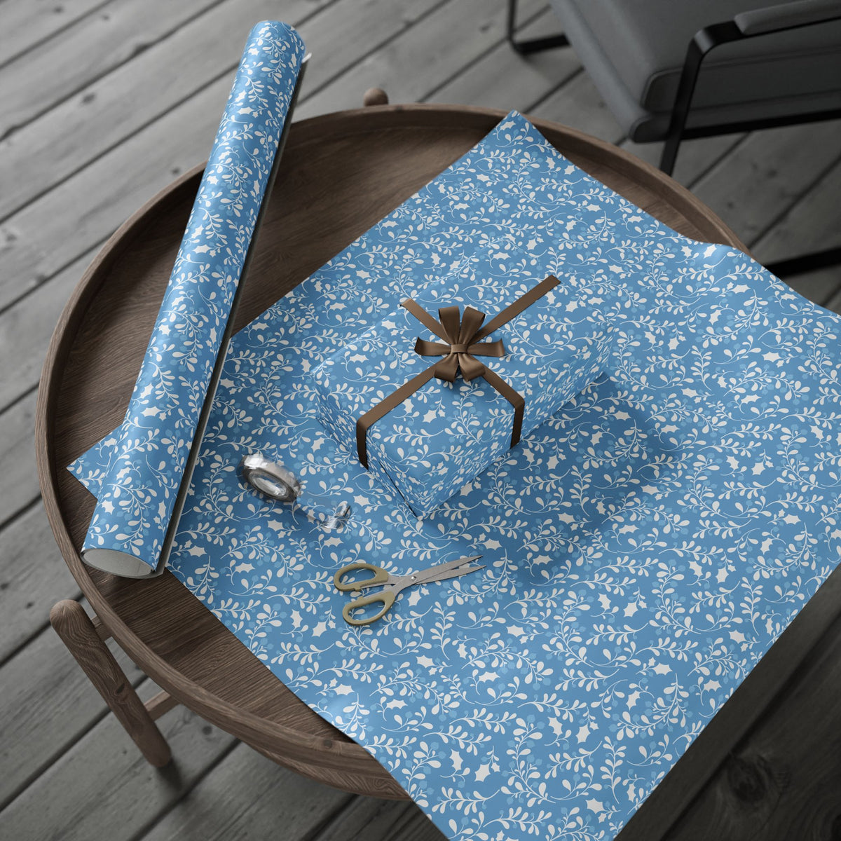 Gift Wrap | Chapel Hill, North Carolina | Holly
