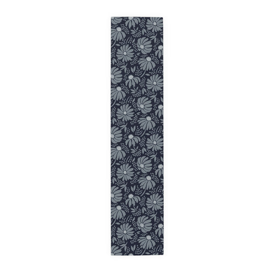Table Runner | Storrs, Connecticut | Bellis