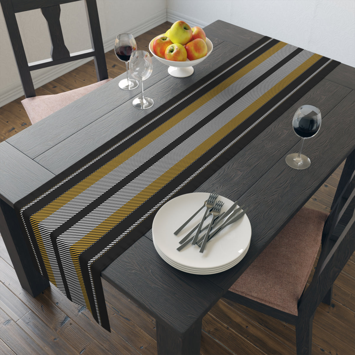 Table Runner | Kennesaw, Georgia | Stripe