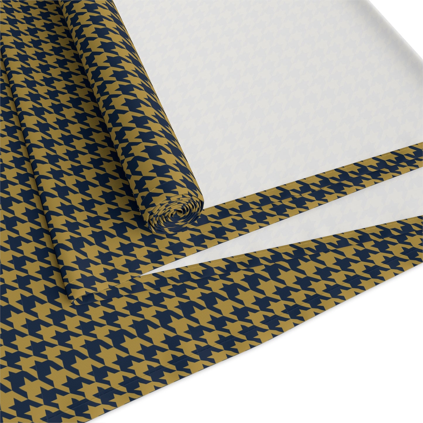 Table Runner | Notre Dame, Indiana | Houndstooth