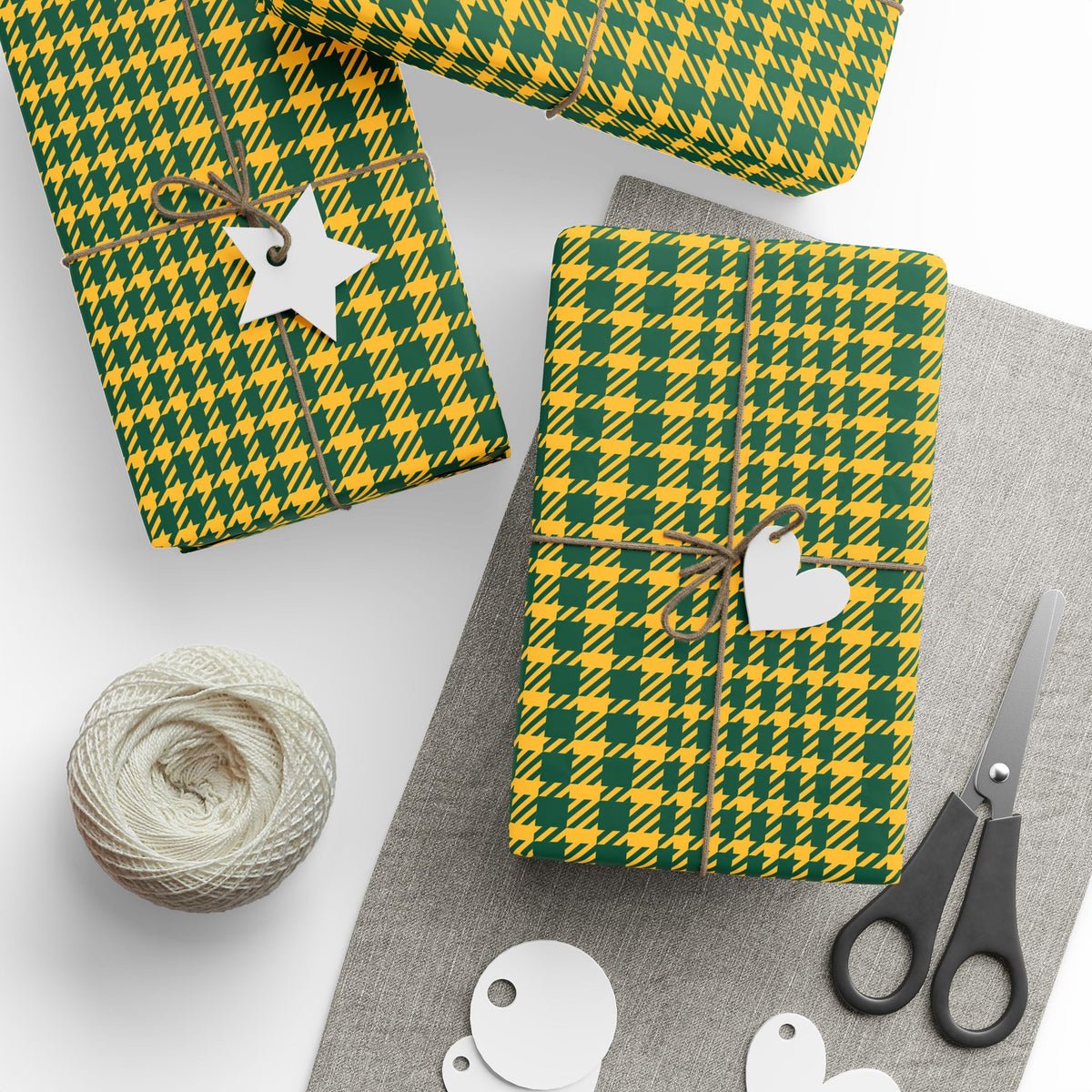 Gift Wrap | Fairfax, Virginia | Tweed