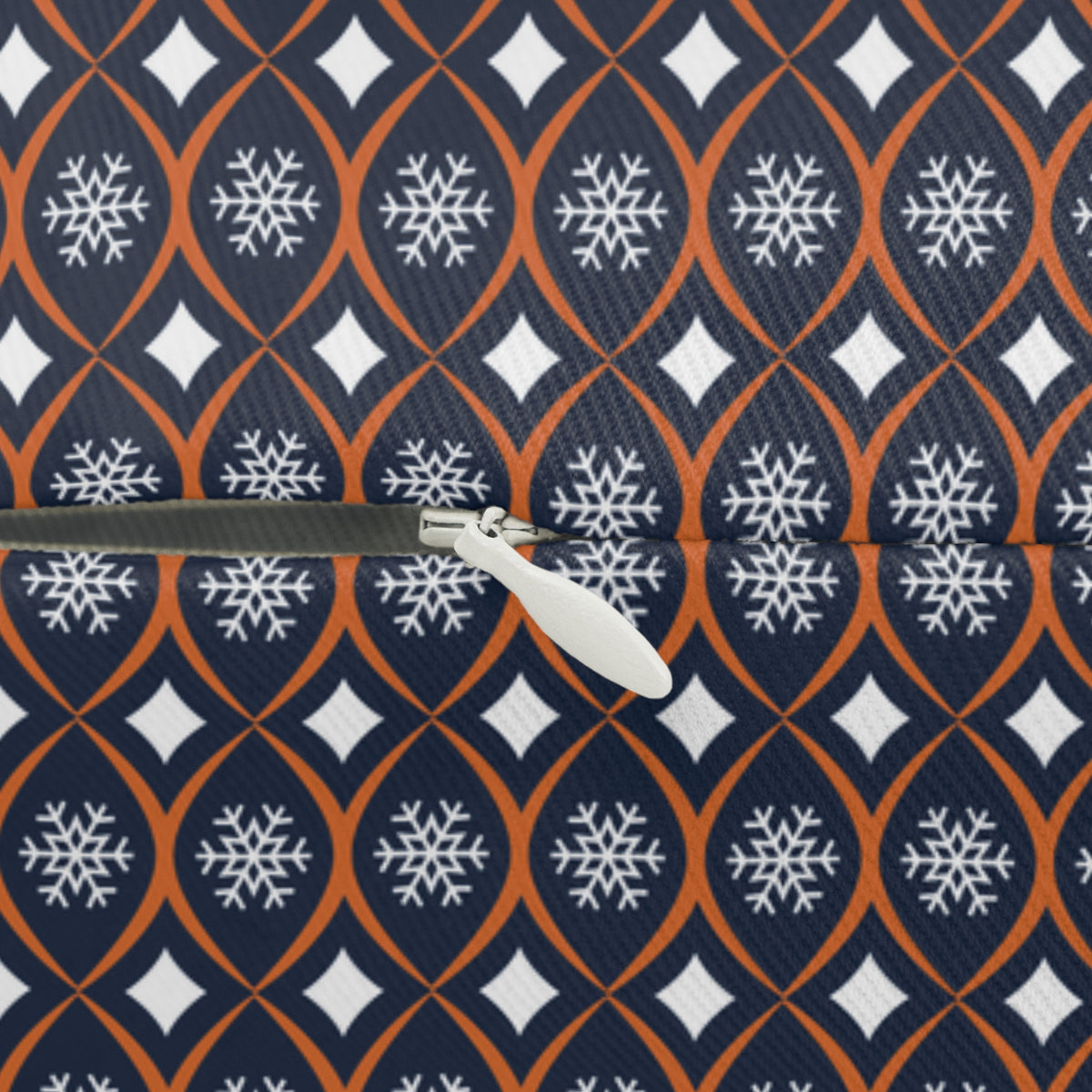 Pillow | Auburn, Alabama | Snow