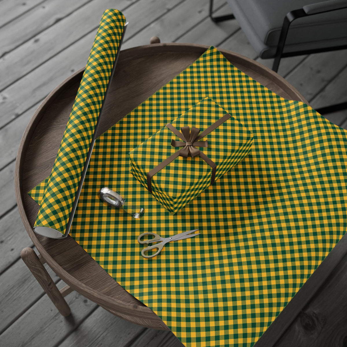Gift Wrap | Fairfax, Virginia | Gingham