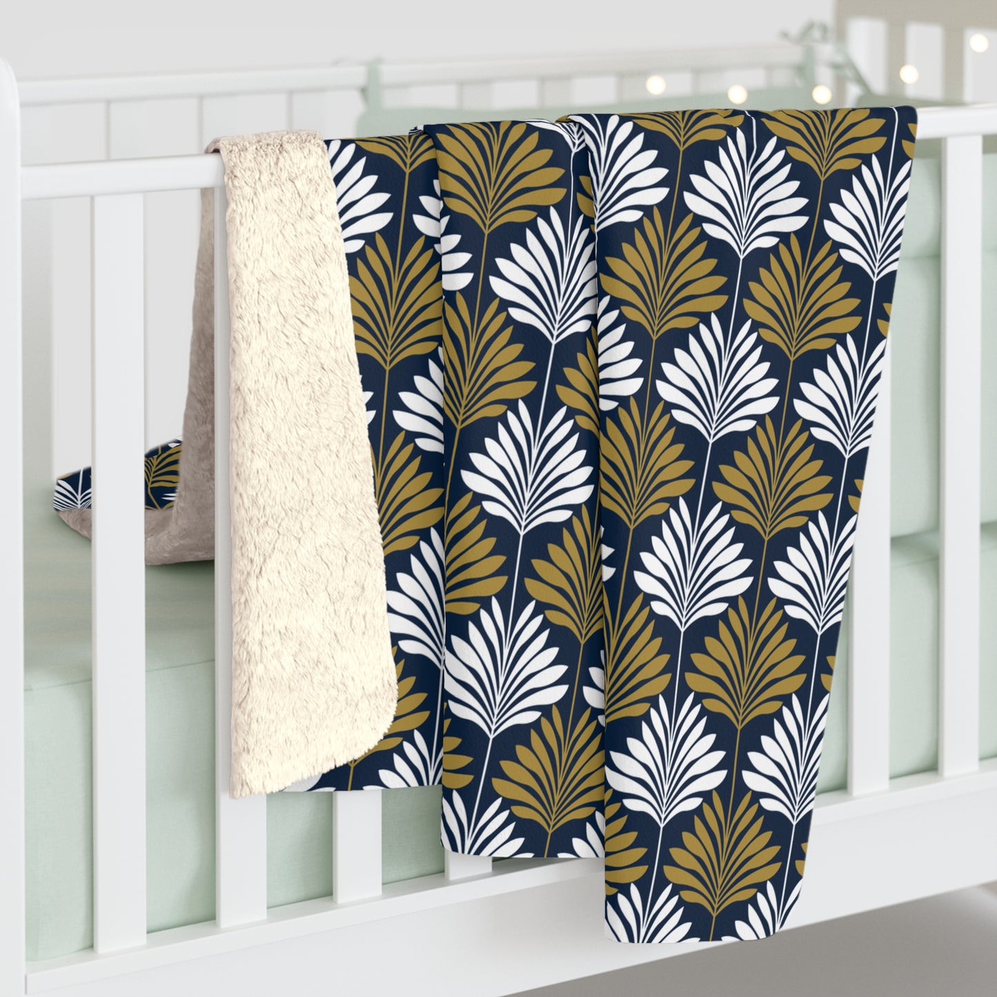 Sherpa Blanket | Notre Dame, Indiana | Deco