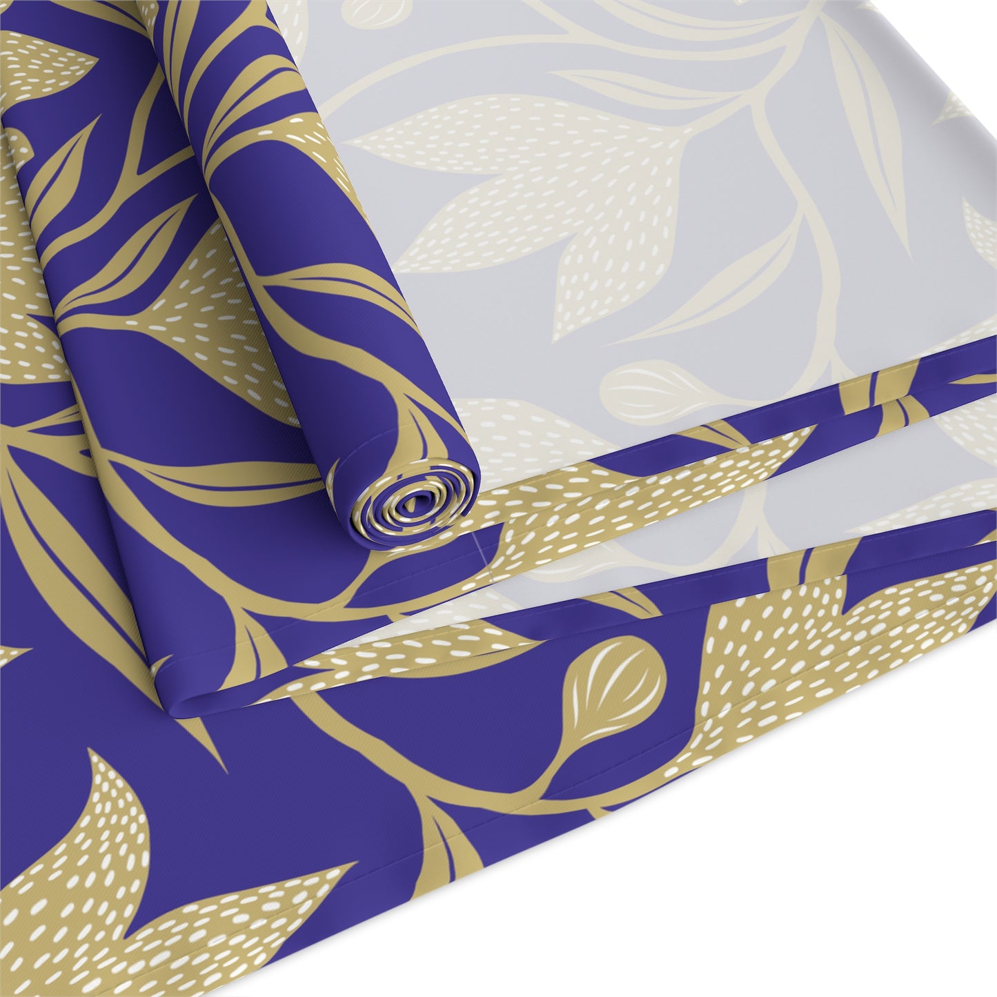 Table Runner | Harrisonburg, Virginia | Magnolia