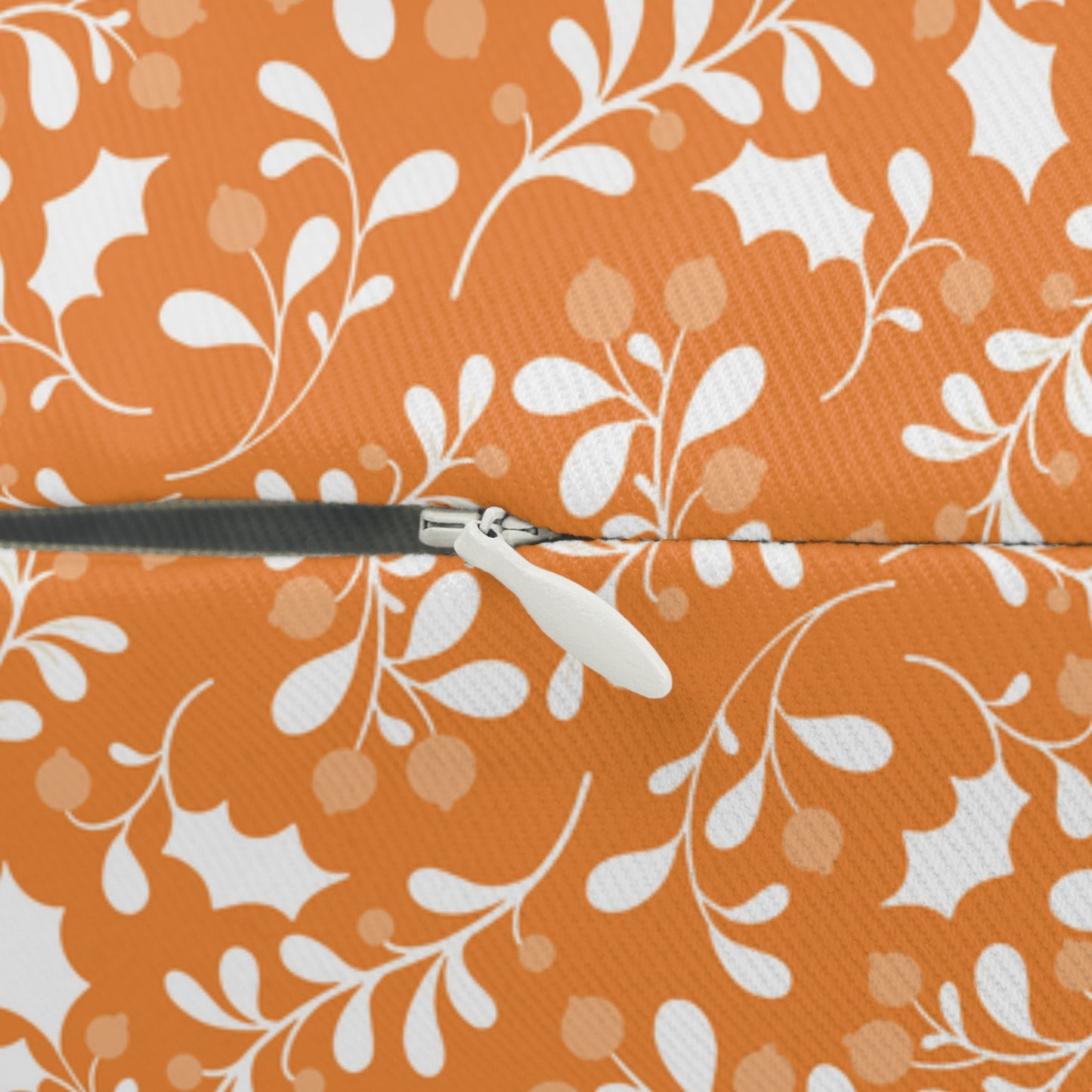 Pillow | Knoxville, Tennessee | Holly