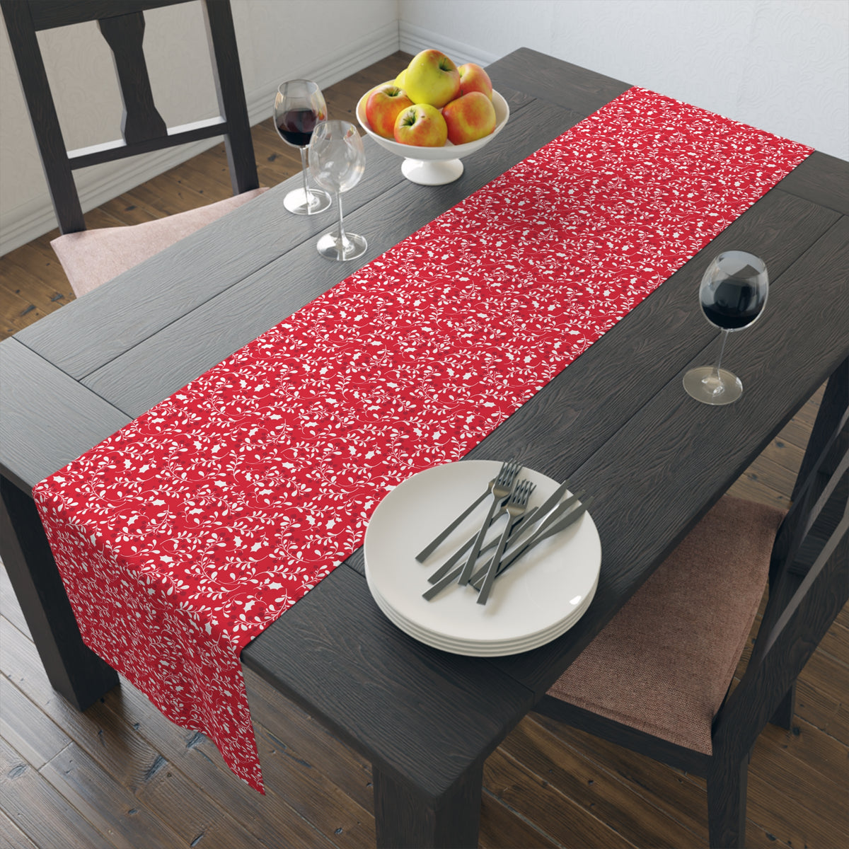 Table Runner | Raleigh, North Carolina | Holly