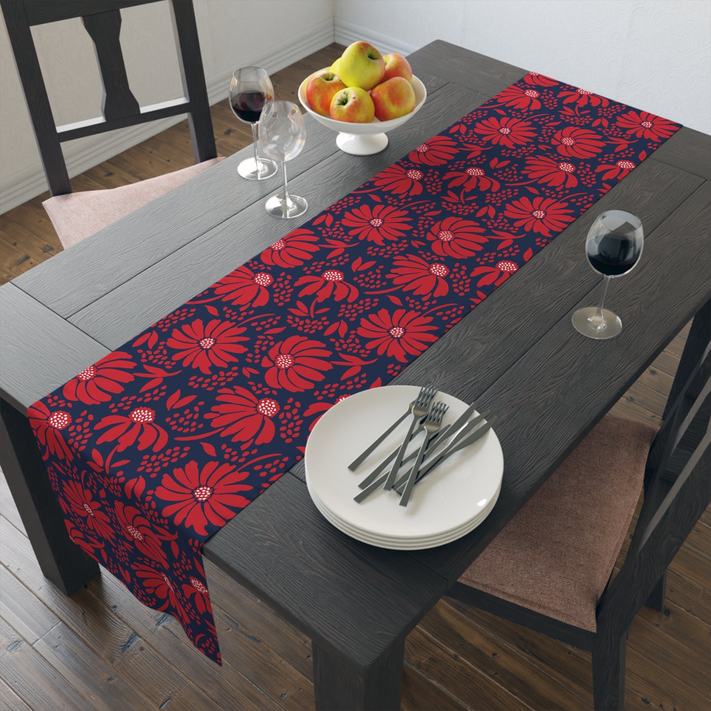 Table Runner | Oxford, Mississippi | Bellis