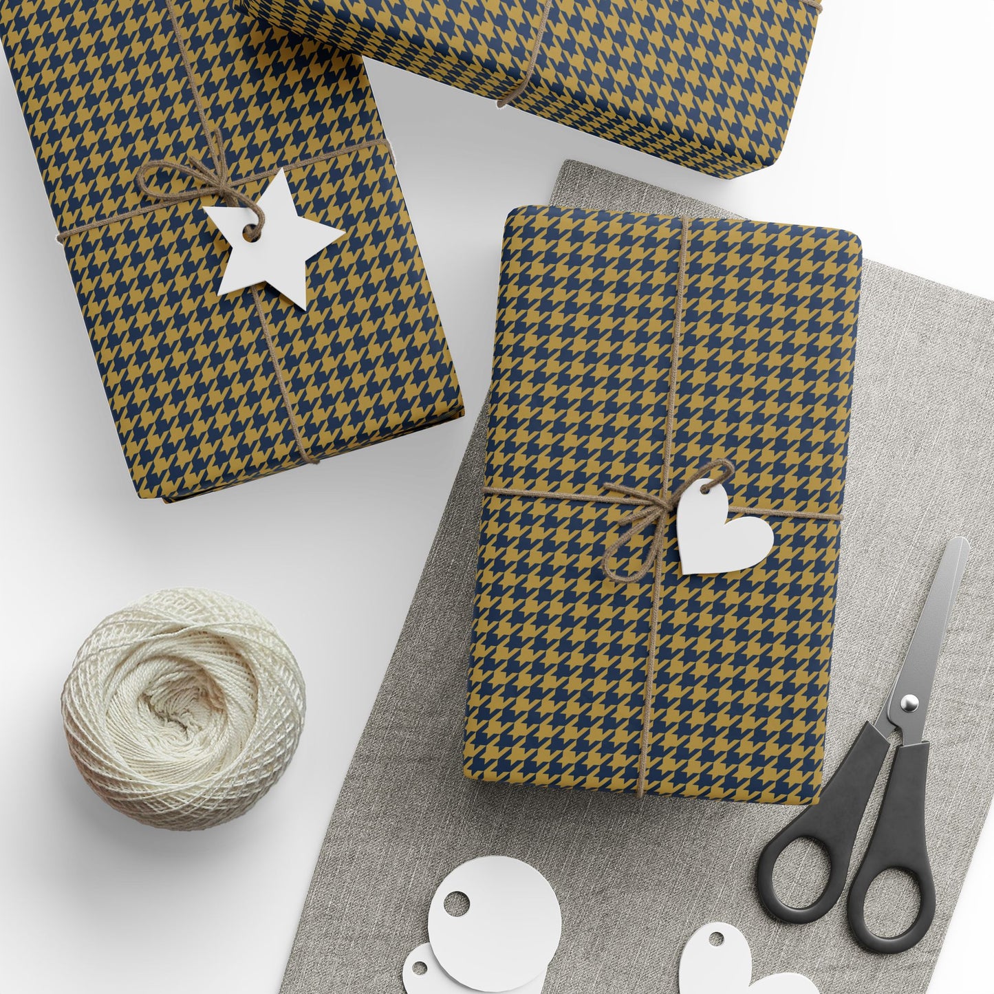 Gift Wrap | Notre Dame, Indiana | Houndstooth