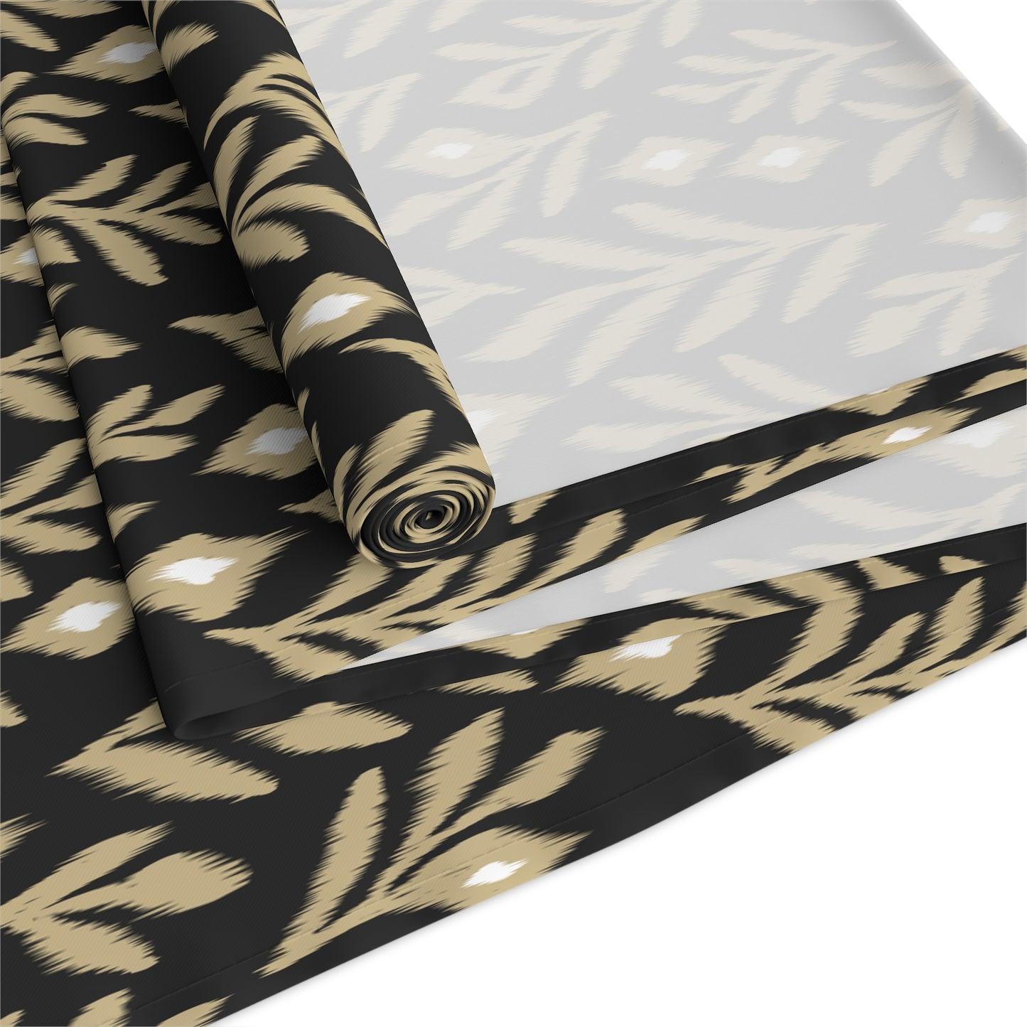 Table Runner | Winston Salem, North Carolina | Laurel