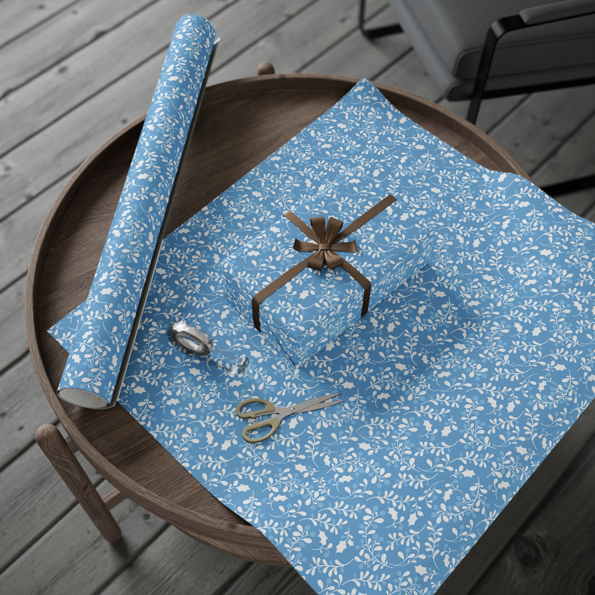 Gift Wrap | Chapel Hill, North Carolina | Holly