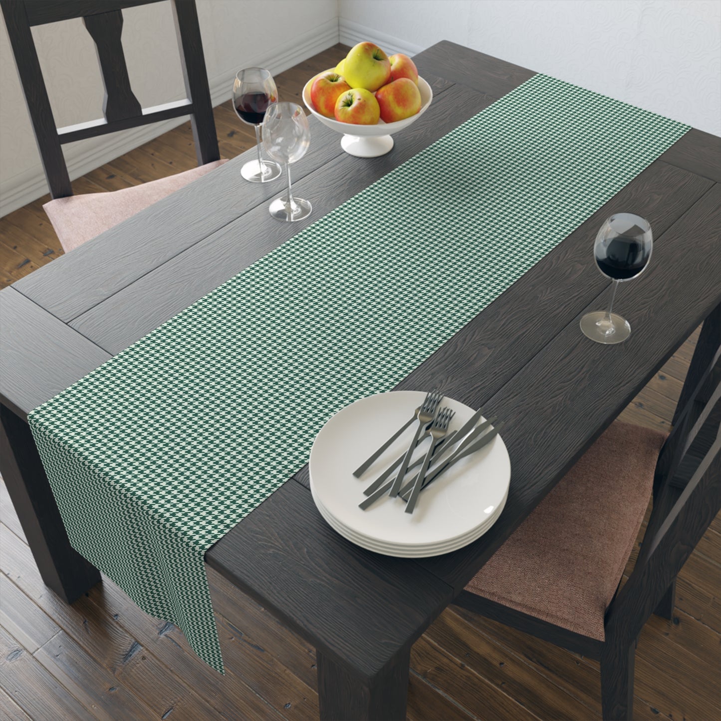 Table Runner | New Orleans, Louisiana | Houndstooth