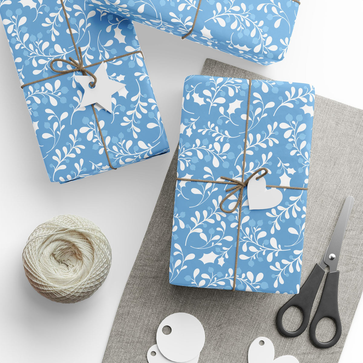 Gift Wrap | Chapel Hill, North Carolina | Holly