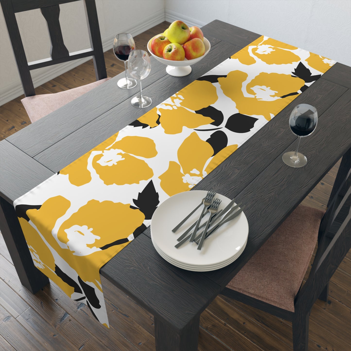 Table Runner | Kennesaw, Georgia | Poppy