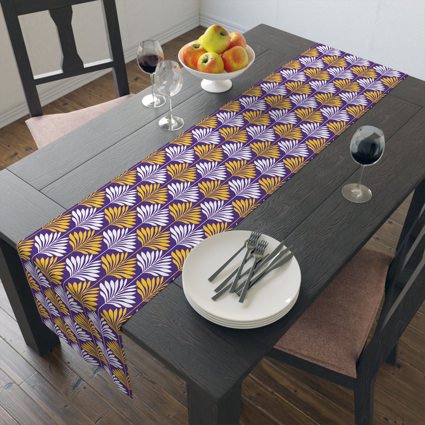 Table Runner | Baton Rouge, Louisiana | Deco