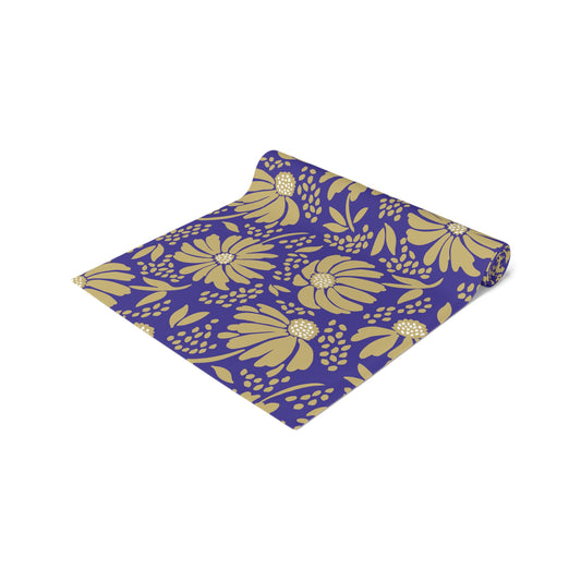 Table Runner | Harrisonburg, Virginia | Bellis