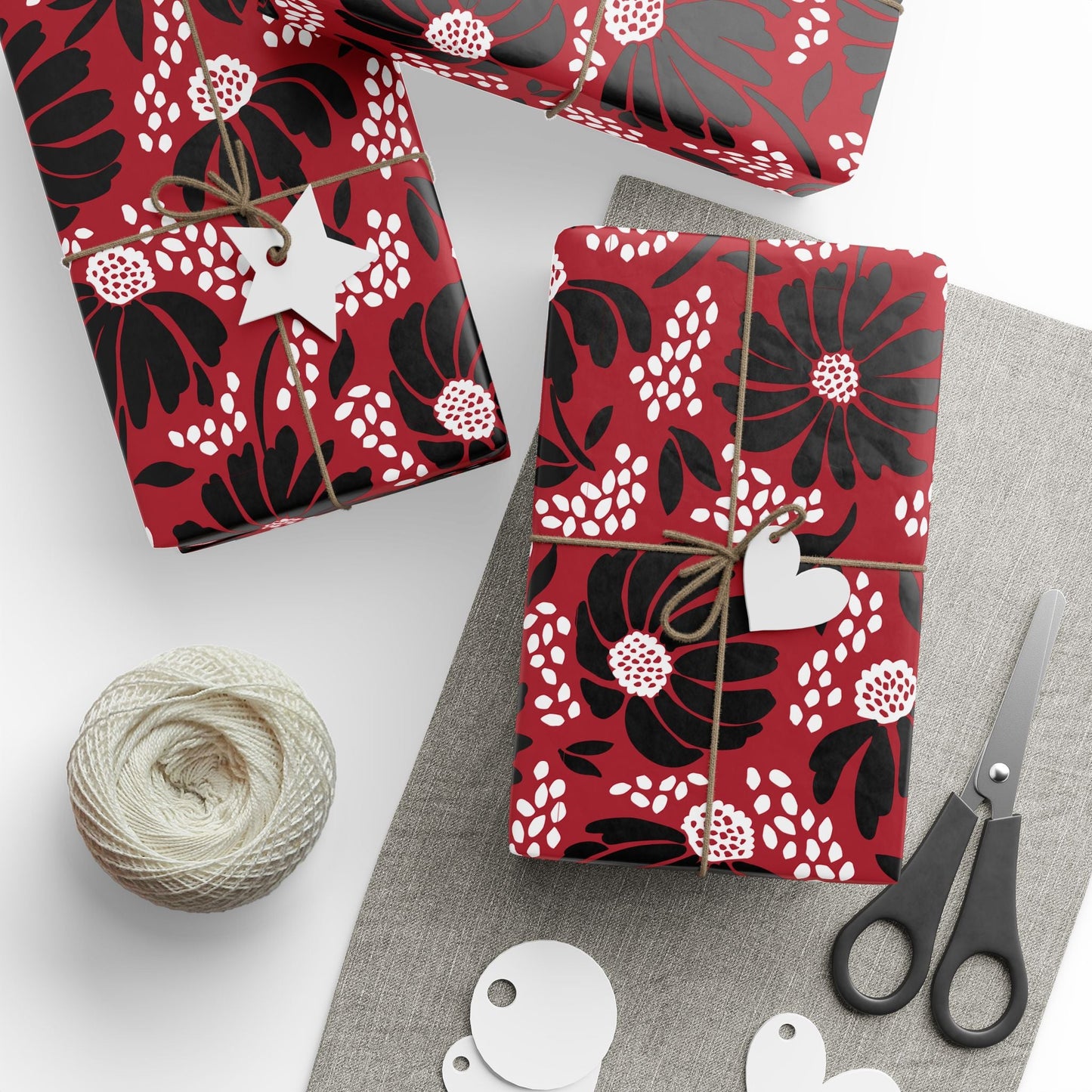 Gift Wrap | Red & Black | Bellis