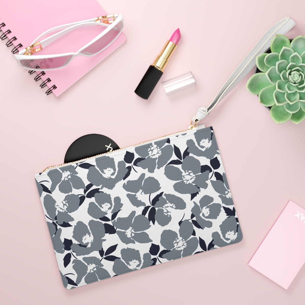 Clutch Bag | Storrs, Connecticut | Poppy